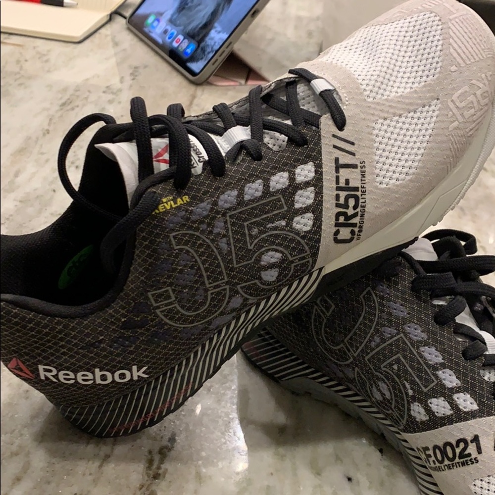Men’s Reebok CrossFit shoes great condition